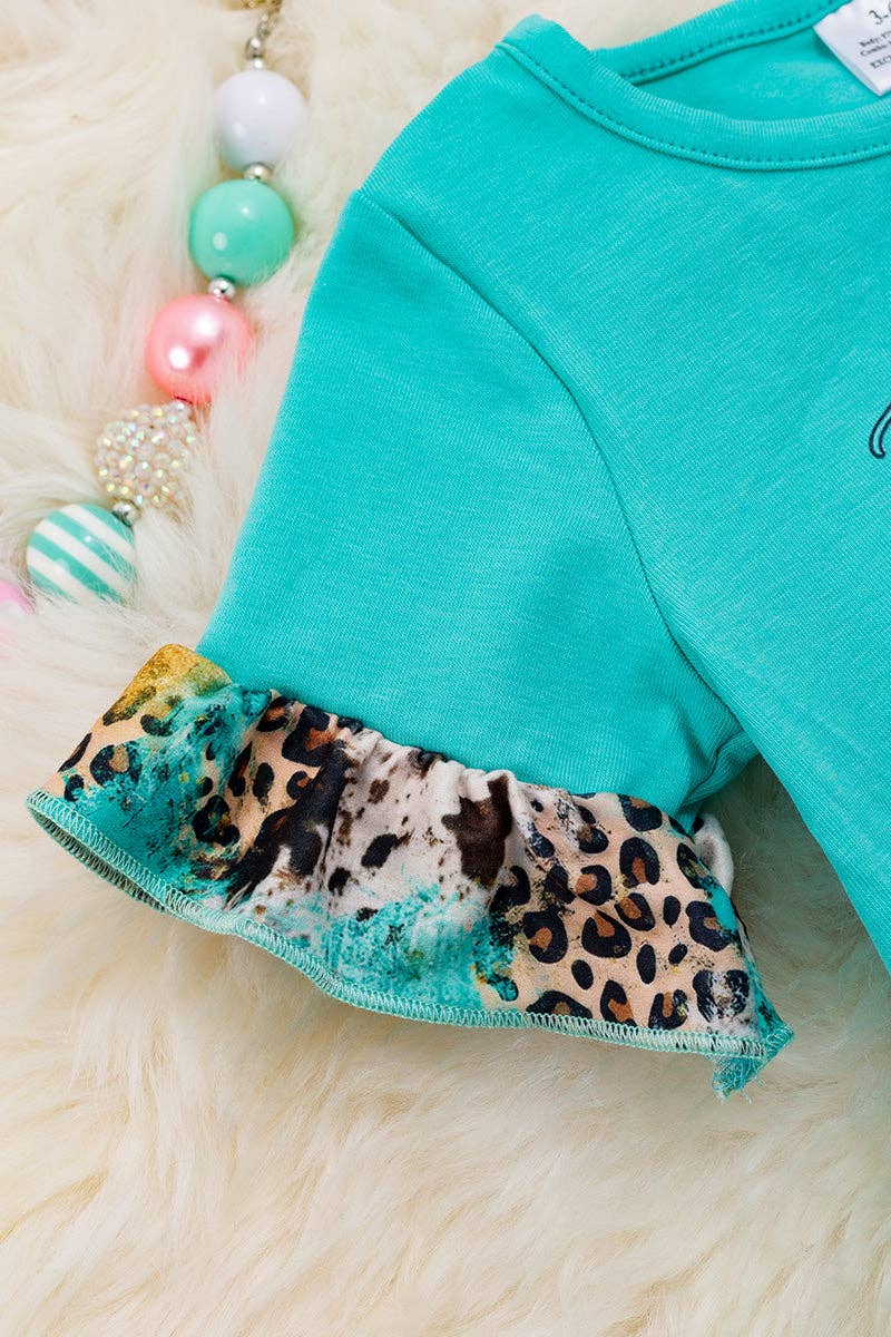 Just A Girl Who Loves Pigs Infant Bodysuit