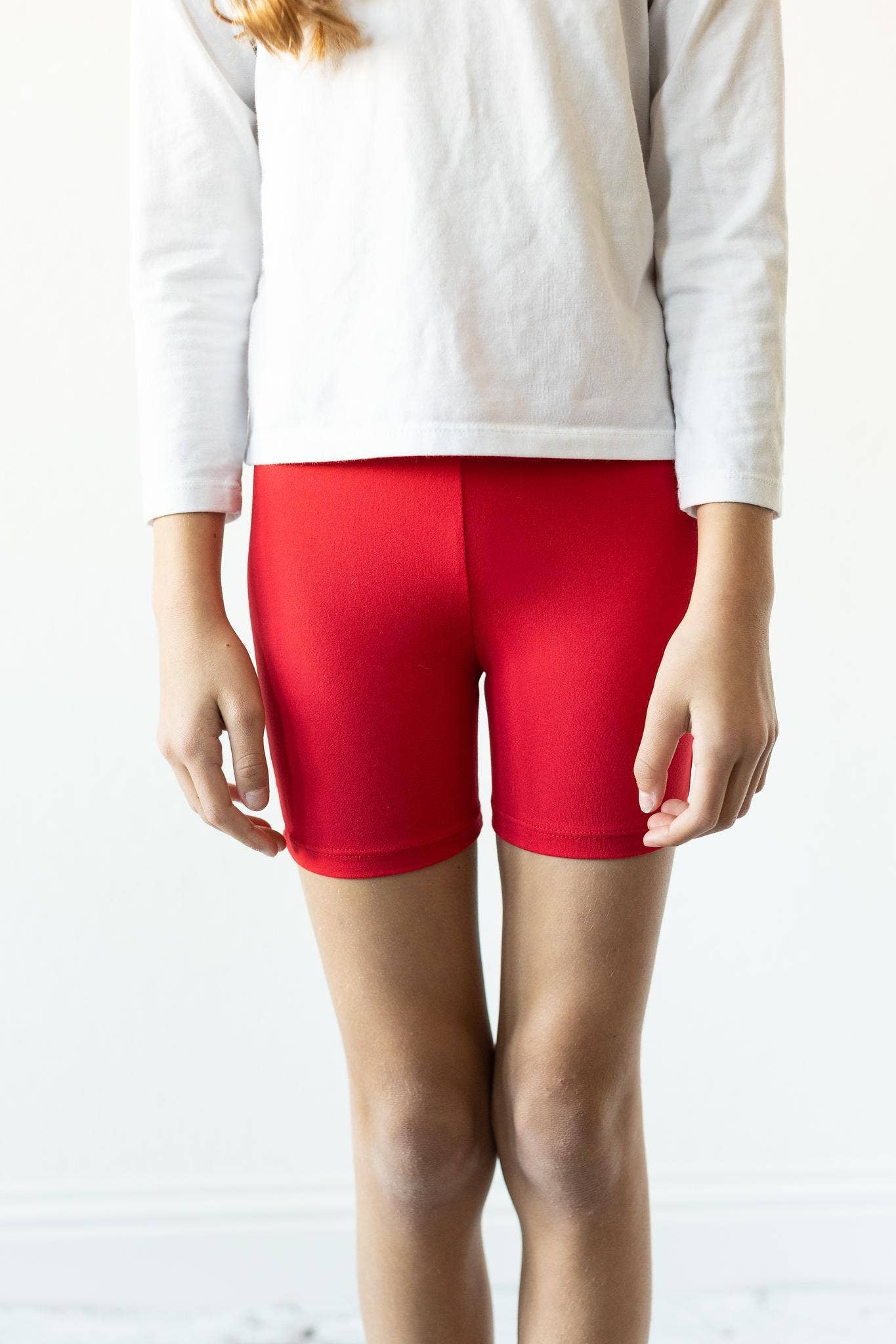 Twirl Shorts: Red